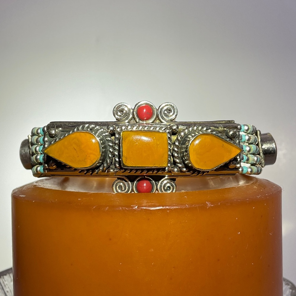 NWOT TIBETAN Silver HANDCRAFTED AMBER, CORAL AND TURQUOISE Beaded Bracelet